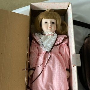 Yesterdays Children “emily” #1604